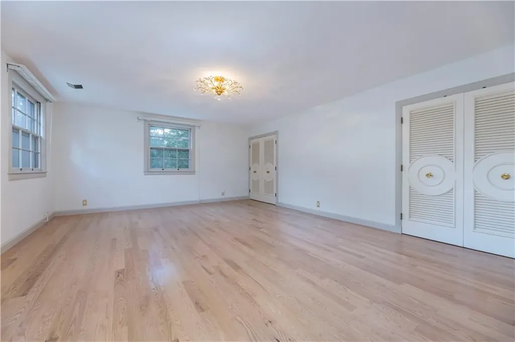 112 Tupelo Hill Drive Cranston RI 02920