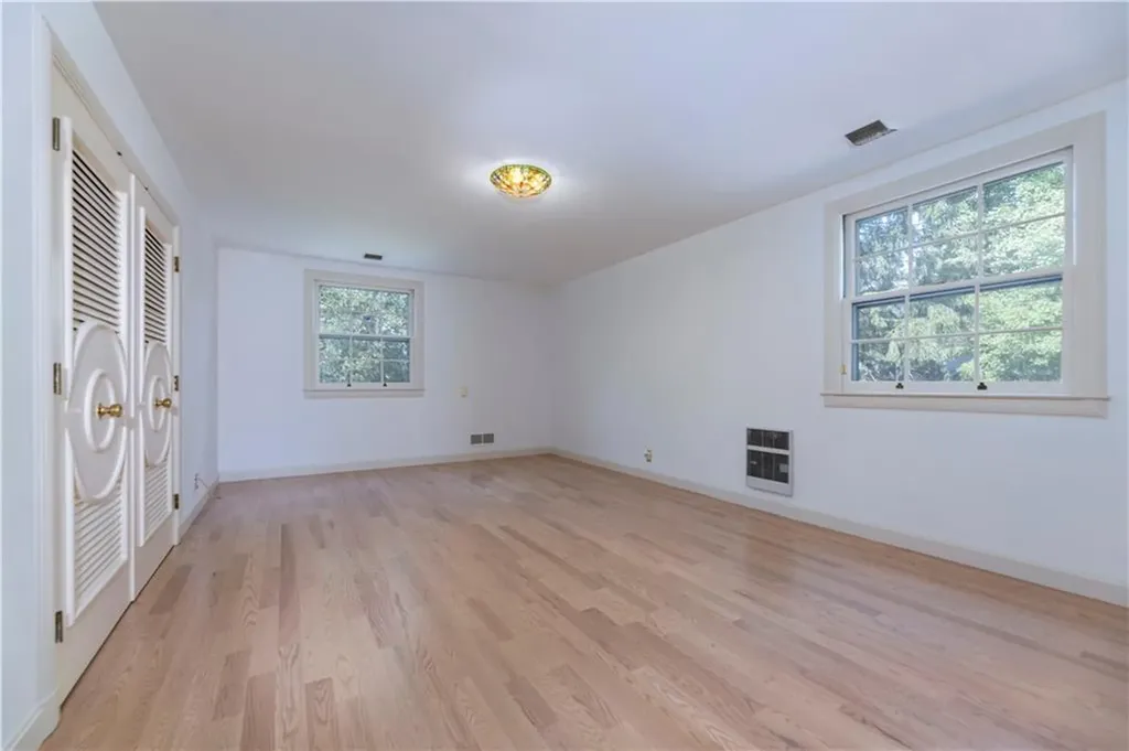 112 Tupelo Hill Drive Cranston RI 02920