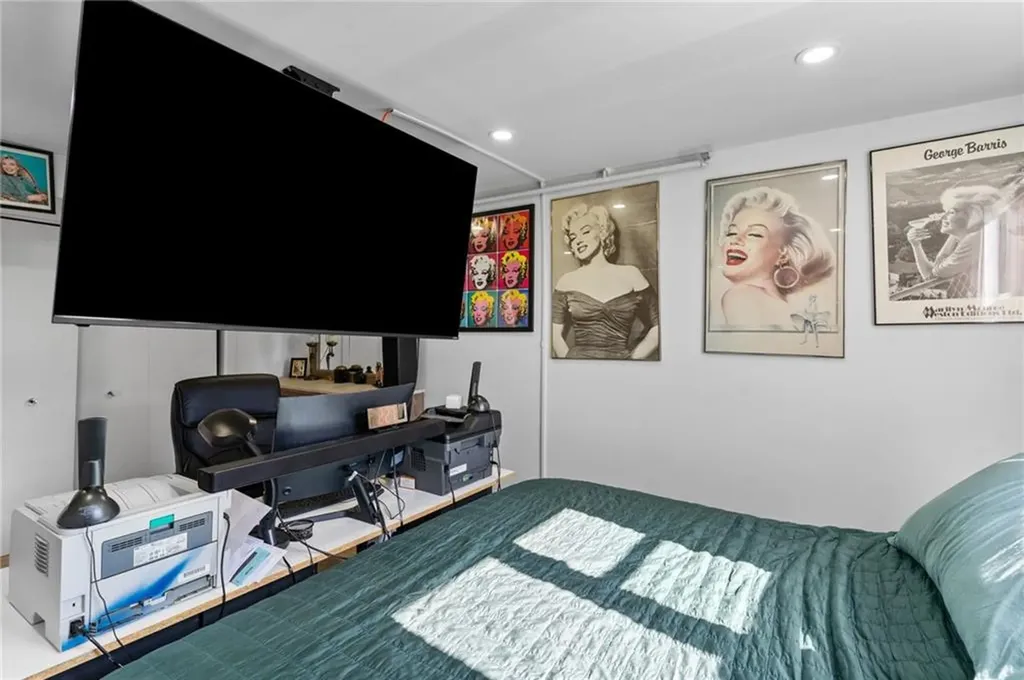 494 Woonasquatucket Avenue North Providence RI 02911