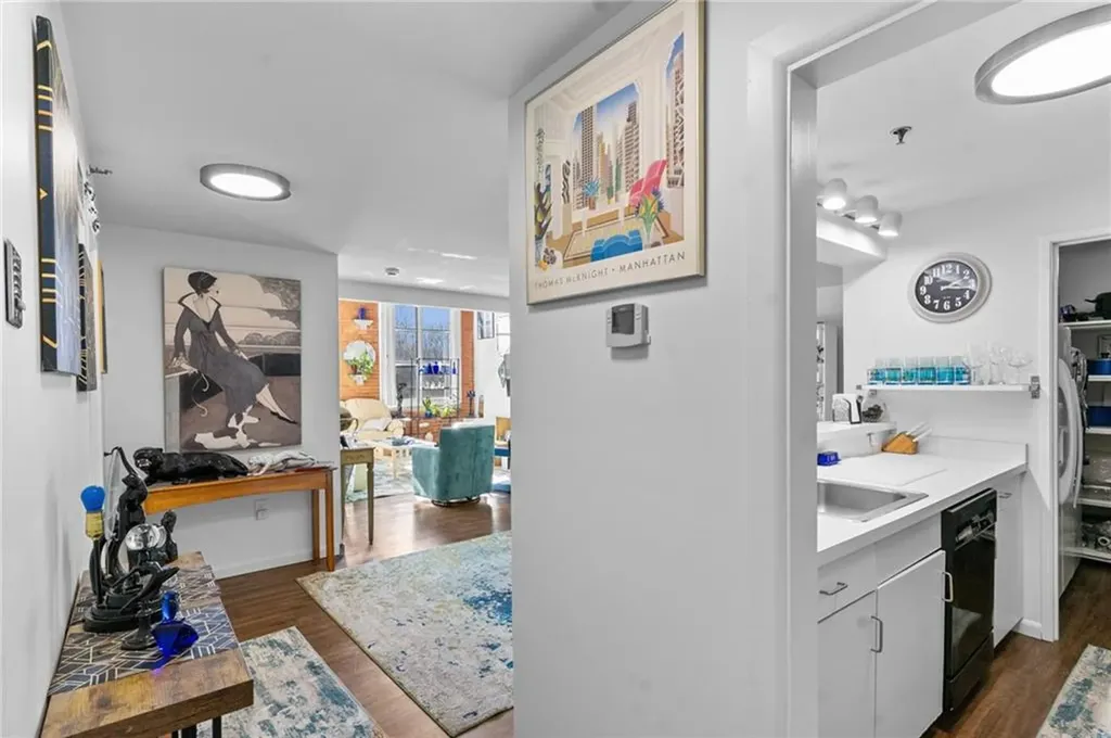 494 Woonasquatucket Avenue North Providence RI 02911