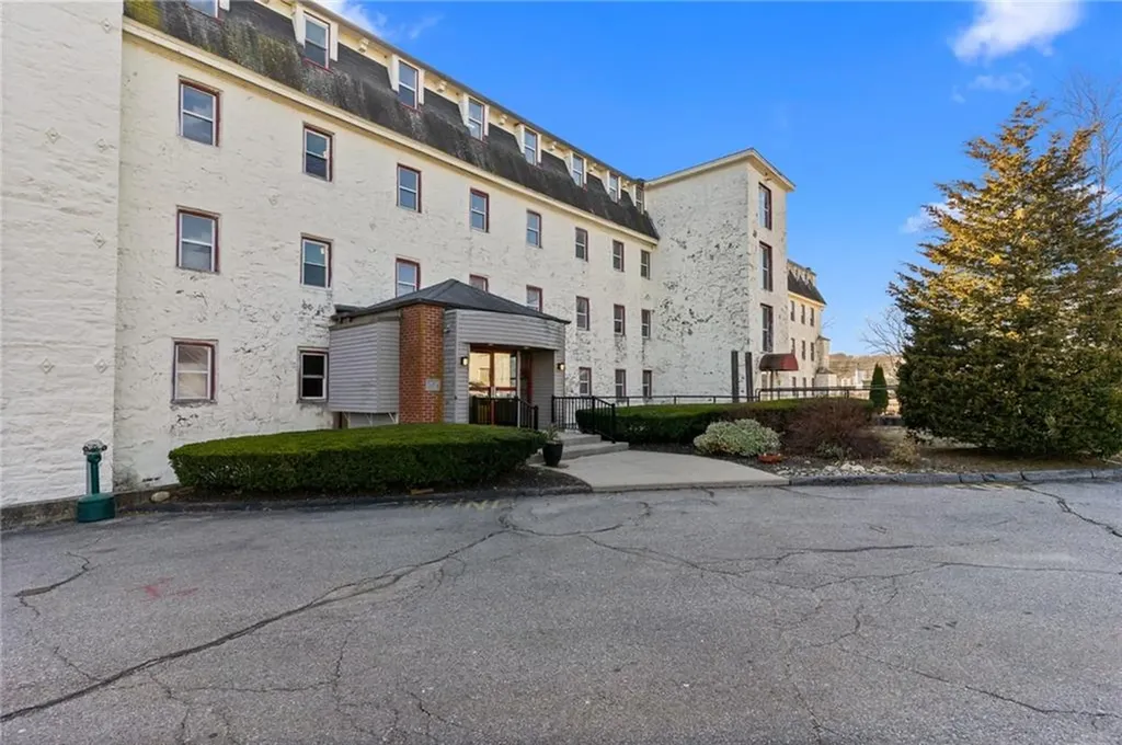 494 Woonasquatucket Avenue North Providence RI 02911