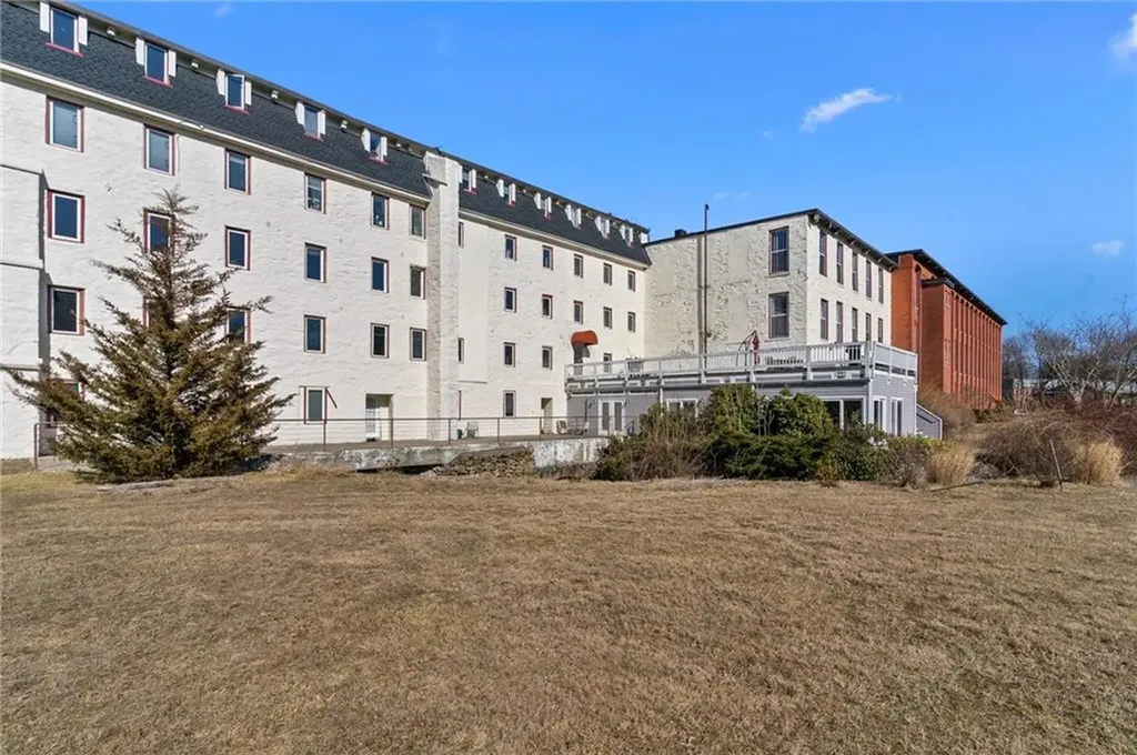 494 Woonasquatucket Avenue North Providence RI 02911