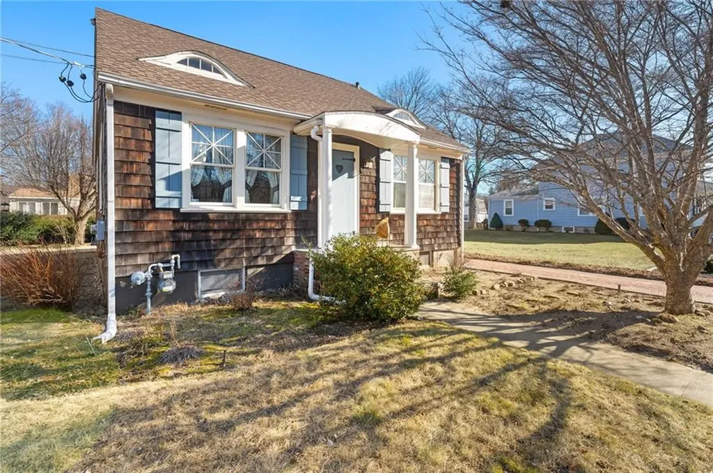 25 Penbryn Avenue Smithfield RI 02917