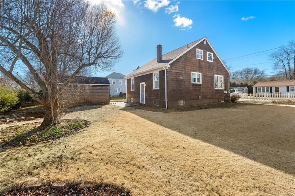 25 Penbryn Avenue Smithfield RI 02917