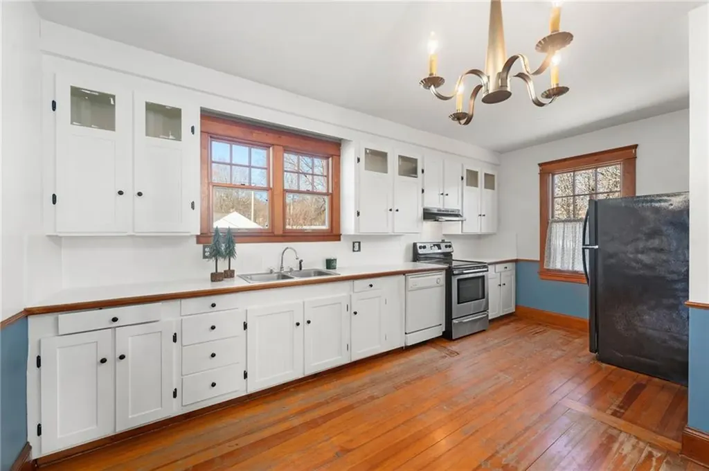 25 Penbryn Avenue Smithfield RI 02917