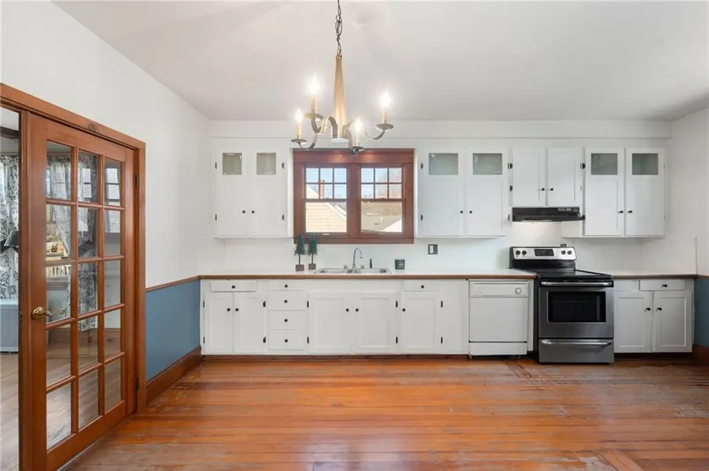 25 Penbryn Avenue Smithfield RI 02917