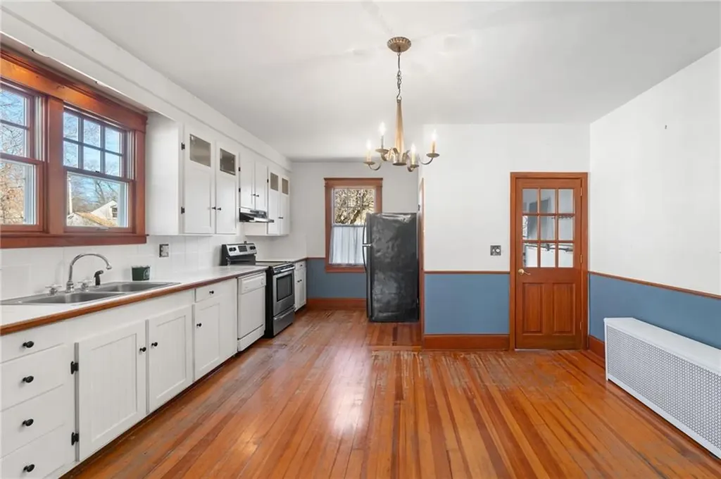 25 Penbryn Avenue Smithfield RI 02917