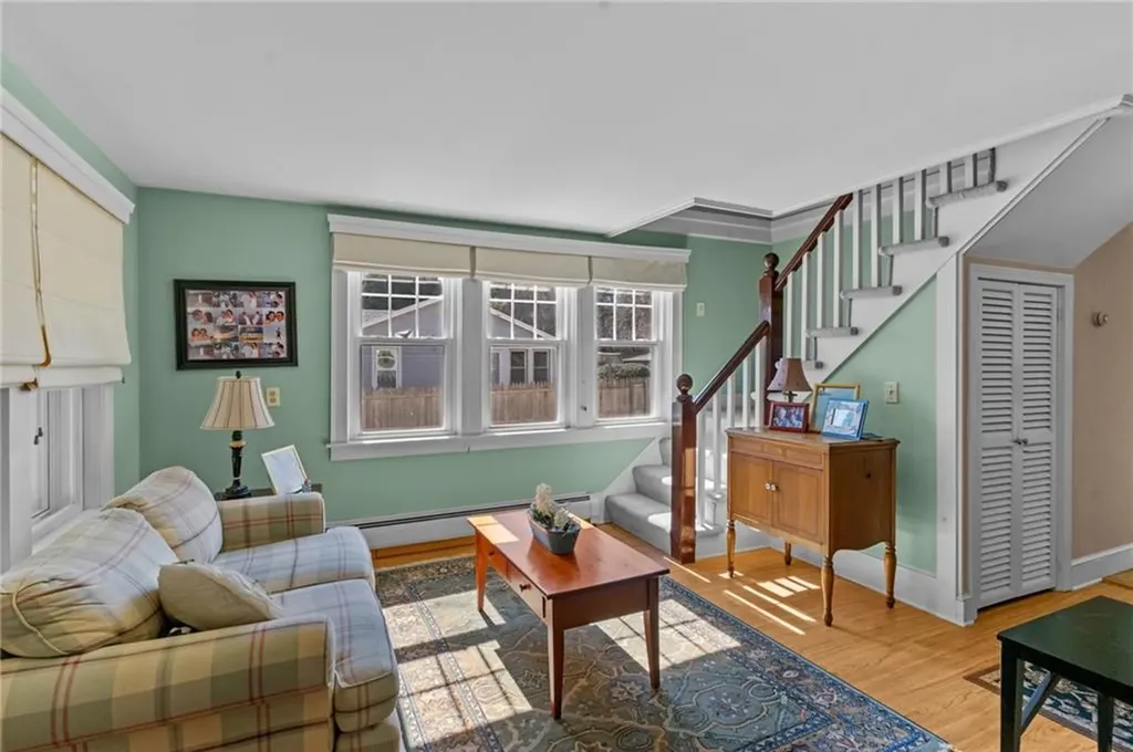 1655 South County Trail East Greenwich RI 02818