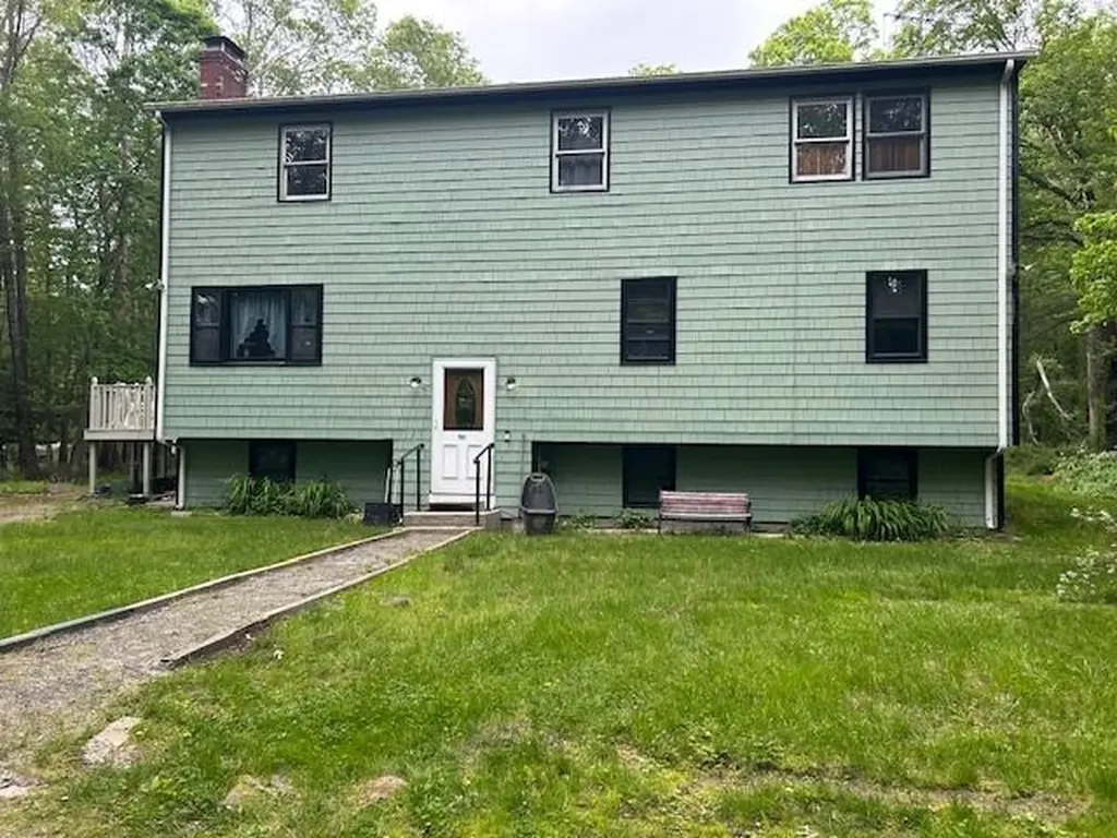 425 Stone Barn Road Burrillville RI 02859