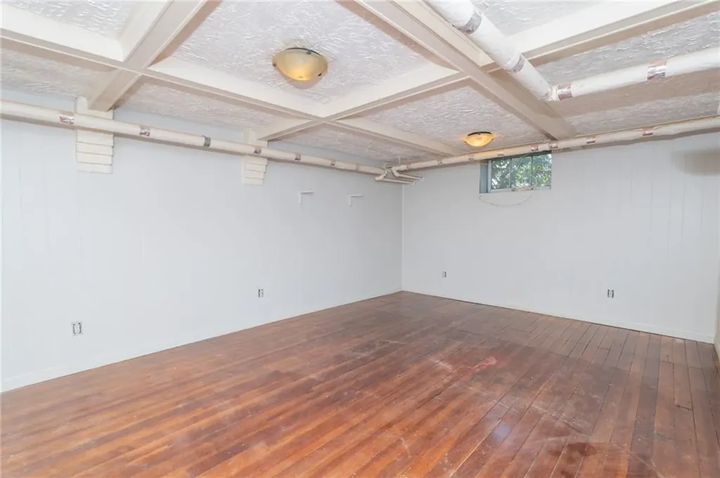 59 Hilltop Avenue Providence RI 02908