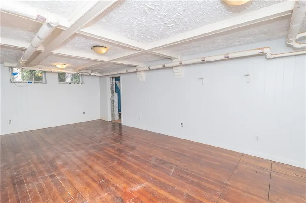 59 Hilltop Avenue Providence RI 02908