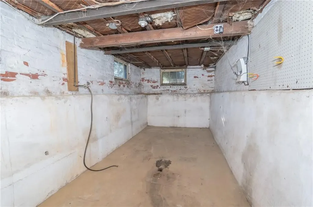 59 Hilltop Avenue Providence RI 02908