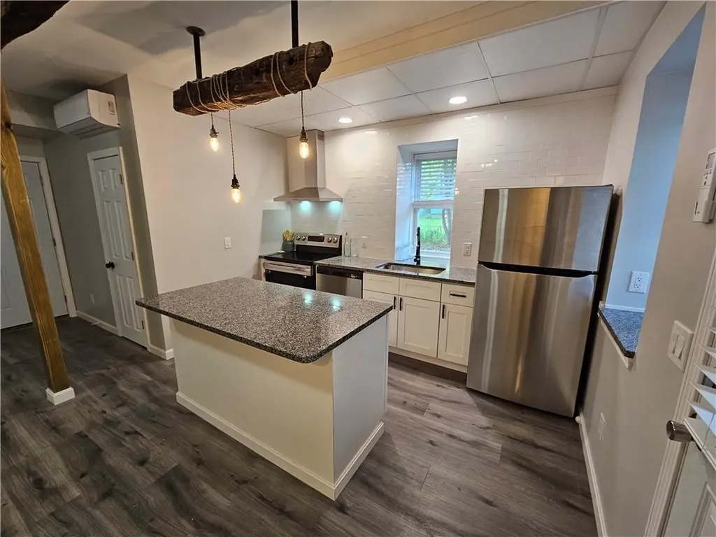 57 River Road Smithfield RI 02917