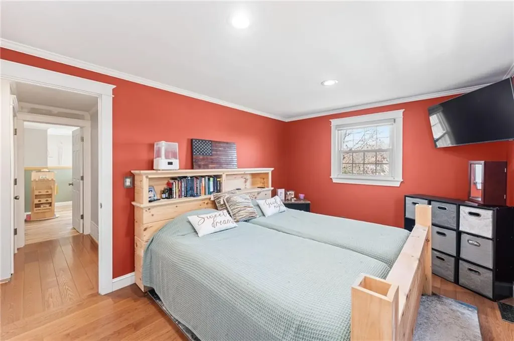 10 Morningside Drive West Warwick RI 02893