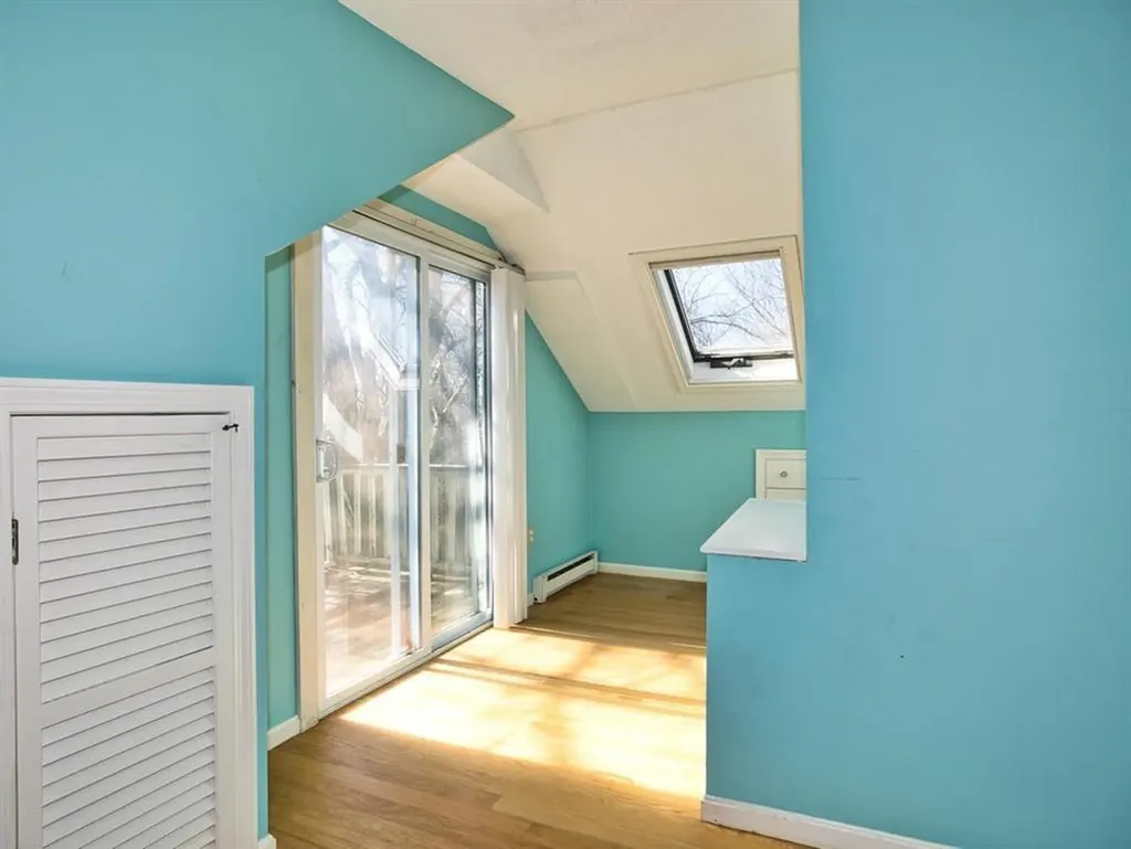 33 Bonniefield Drive Tiverton RI 02878