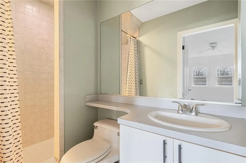 251 Olney Street Providence RI 02906