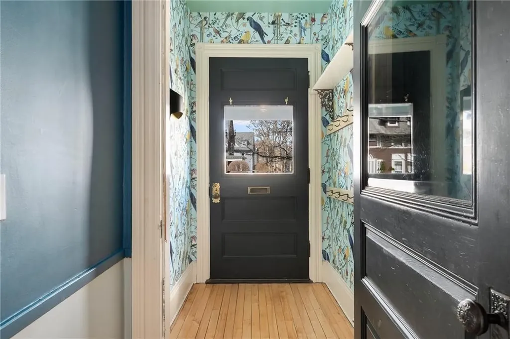 251 Olney Street Providence RI 02906
