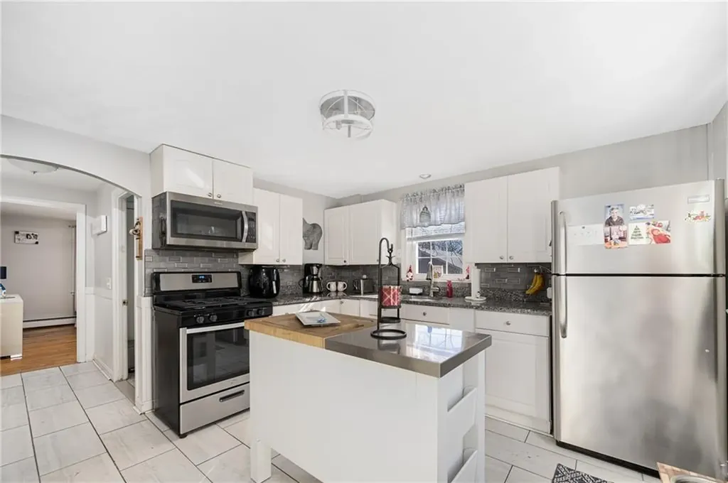 39 Homestead Avenue Johnston RI 02919