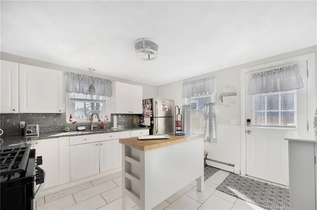 39 Homestead Avenue Johnston RI 02919