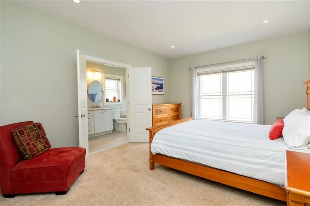 121 Little Pond County Road Cumberland RI 02864