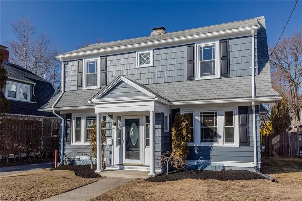 41 Hartford Place Warwick RI 02888