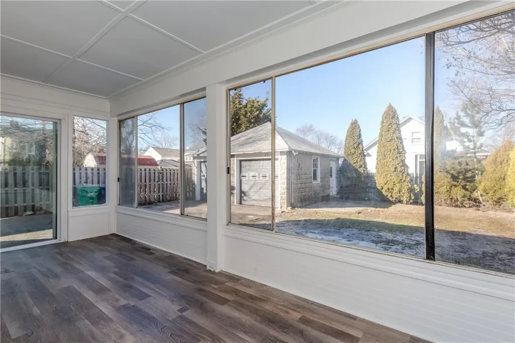 41 Hartford Place Warwick RI 02888