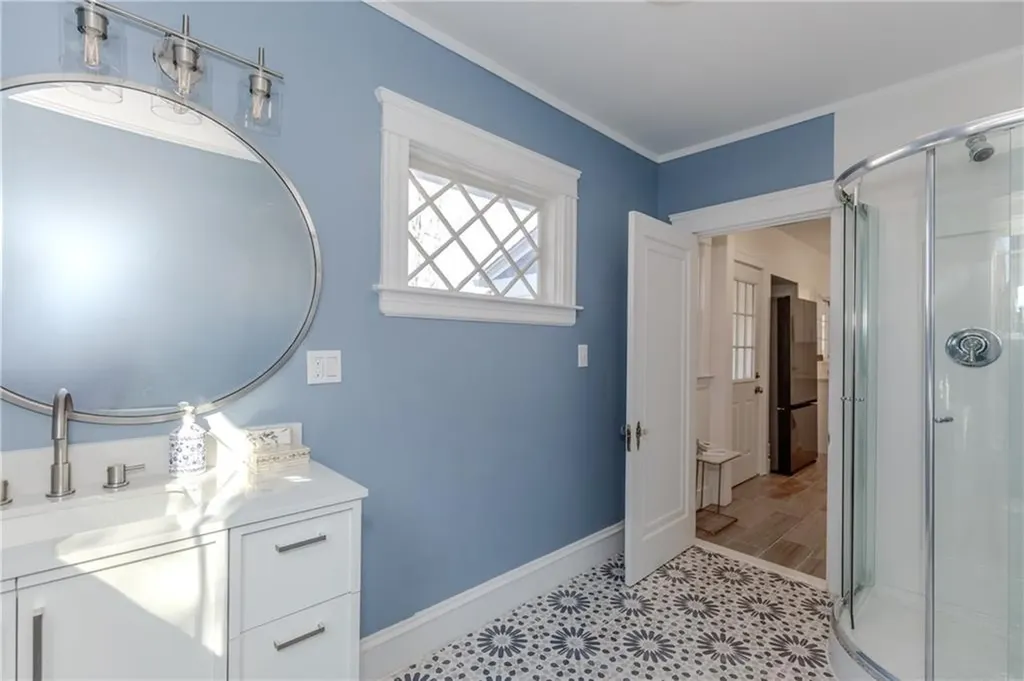 41 Hartford Place Warwick RI 02888
