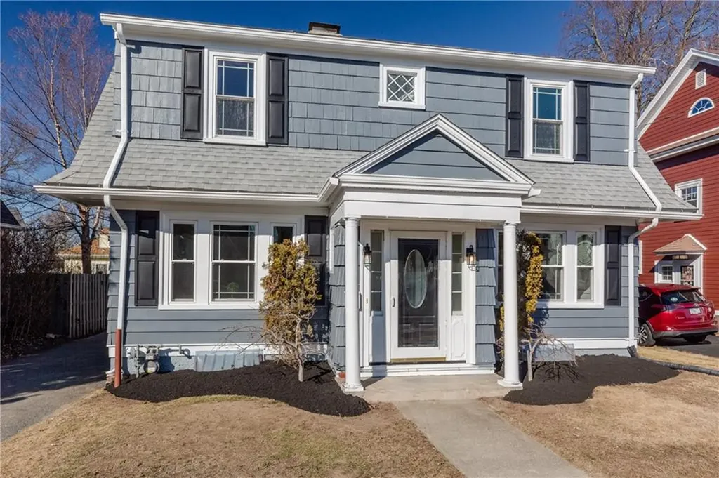 41 Hartford Place Warwick RI 02888