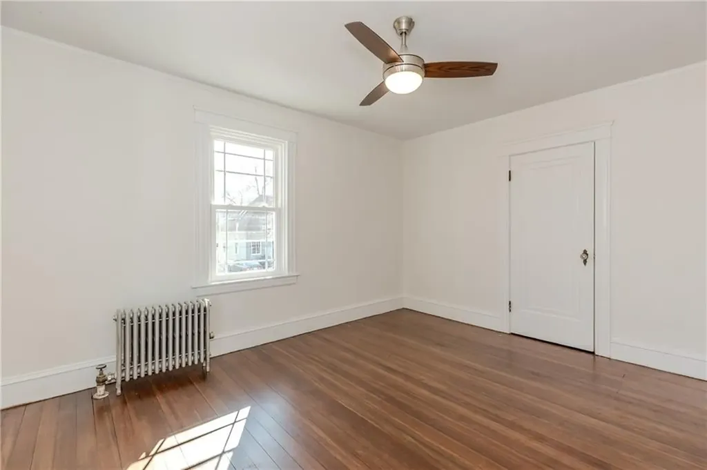 41 Hartford Place Warwick RI 02888