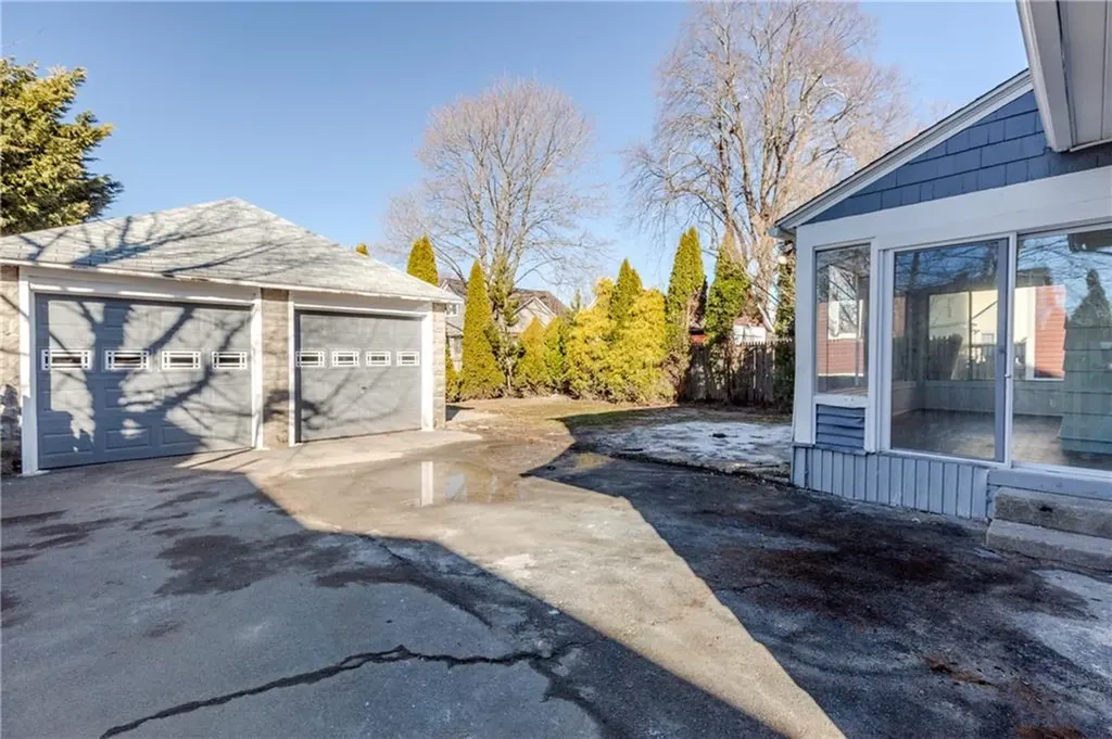 41 Hartford Place Warwick RI 02888
