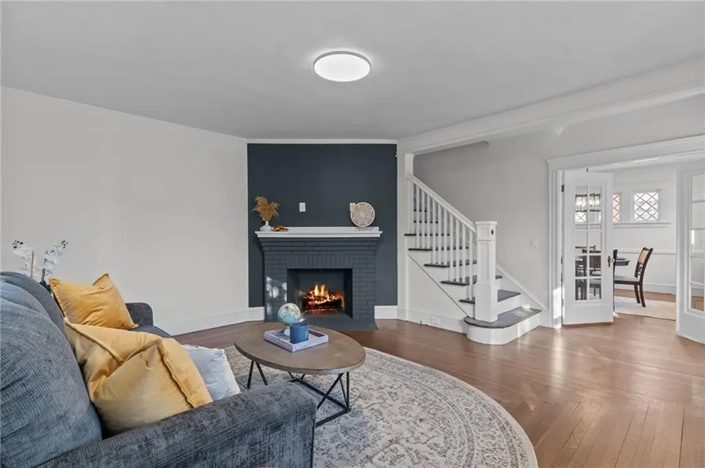 41 Hartford Place Warwick RI 02888