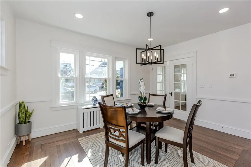 41 Hartford Place Warwick RI 02888