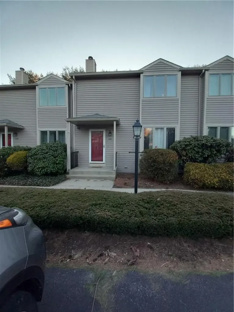 20 Tamarac Drive Smithfield RI 02828