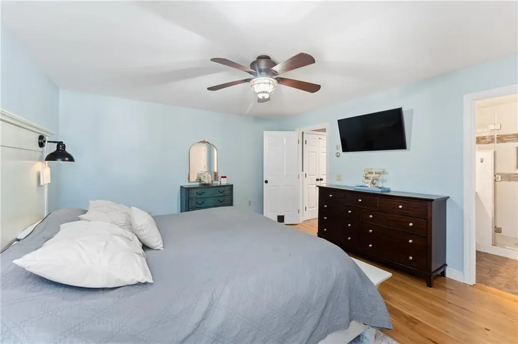 18 Sherman Avenue Bristol RI 02809