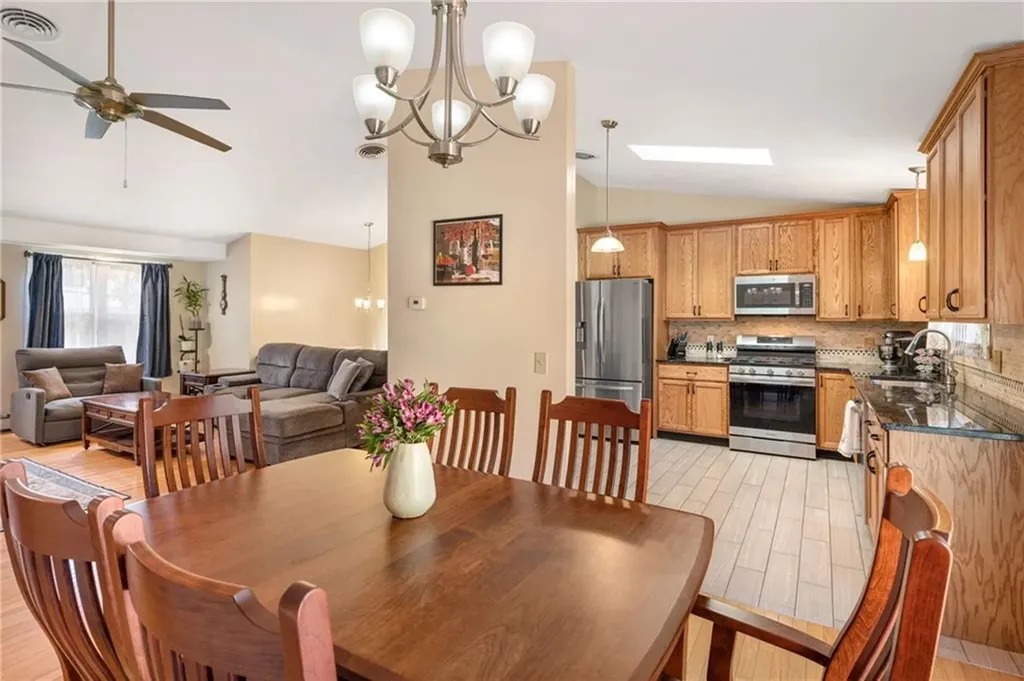 134 Olney Arnold Road Cranston RI 02921