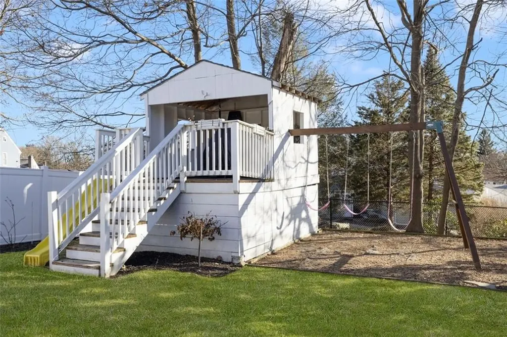 31 Hill Top Drive Cranston RI 02920