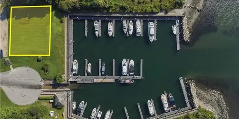 0 Willow Avenue Portsmouth RI 02871