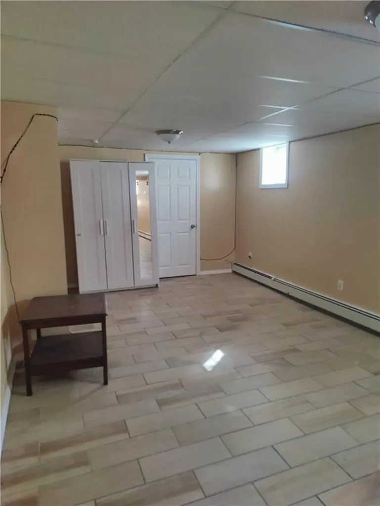 392 Academy Avenue Providence RI 02908