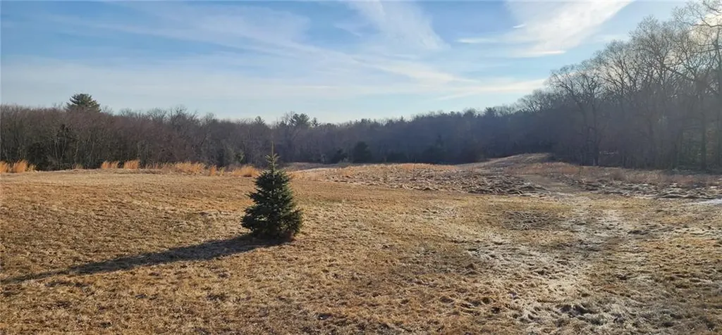 9 King Road Foster RI 02825