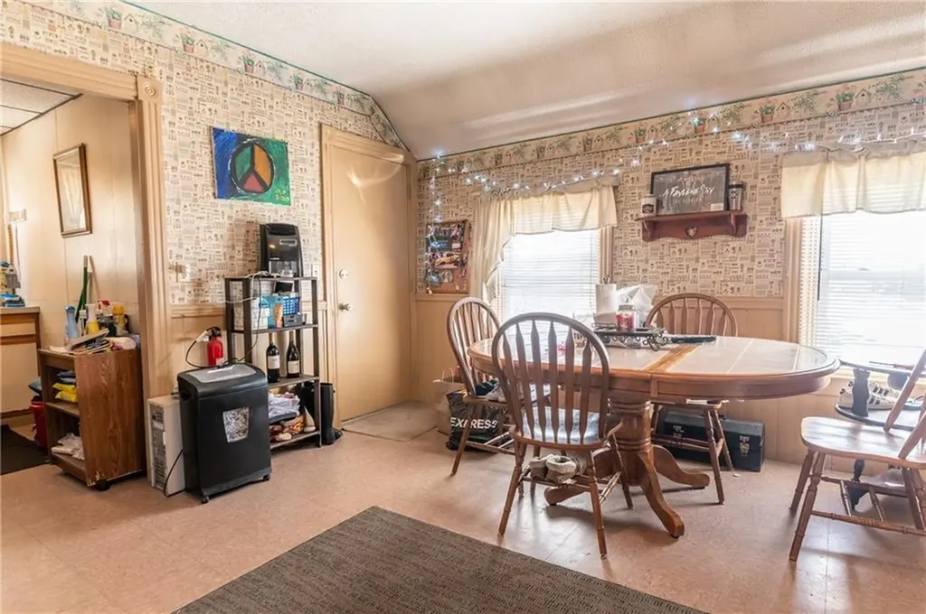 835 Smithfield Avenue Lincoln RI 02865
