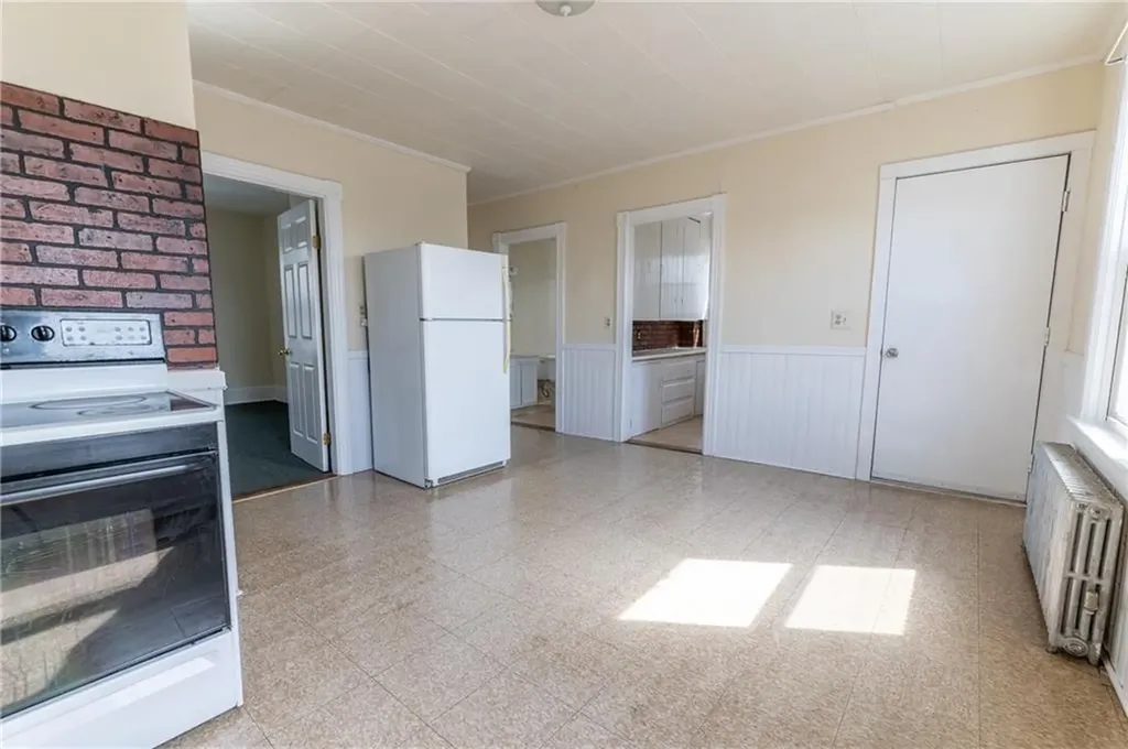 835 Smithfield Avenue Lincoln RI 02865
