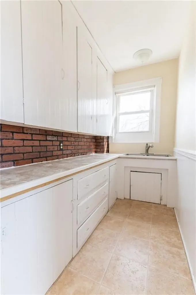 835 Smithfield Avenue Lincoln RI 02865