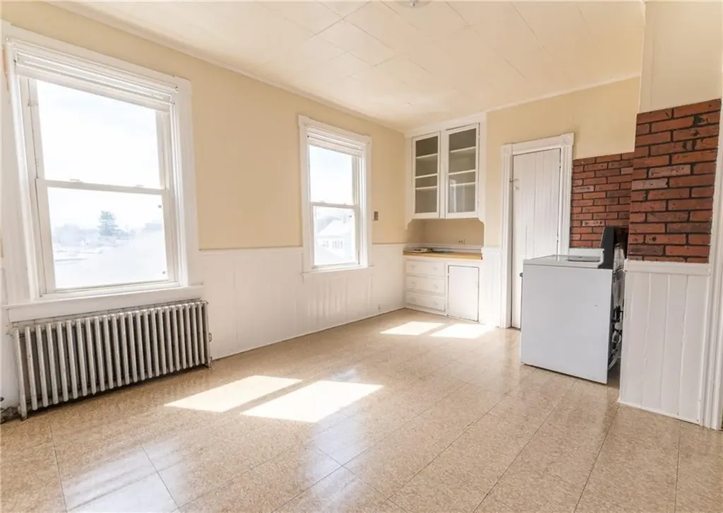 835 Smithfield Avenue Lincoln RI 02865