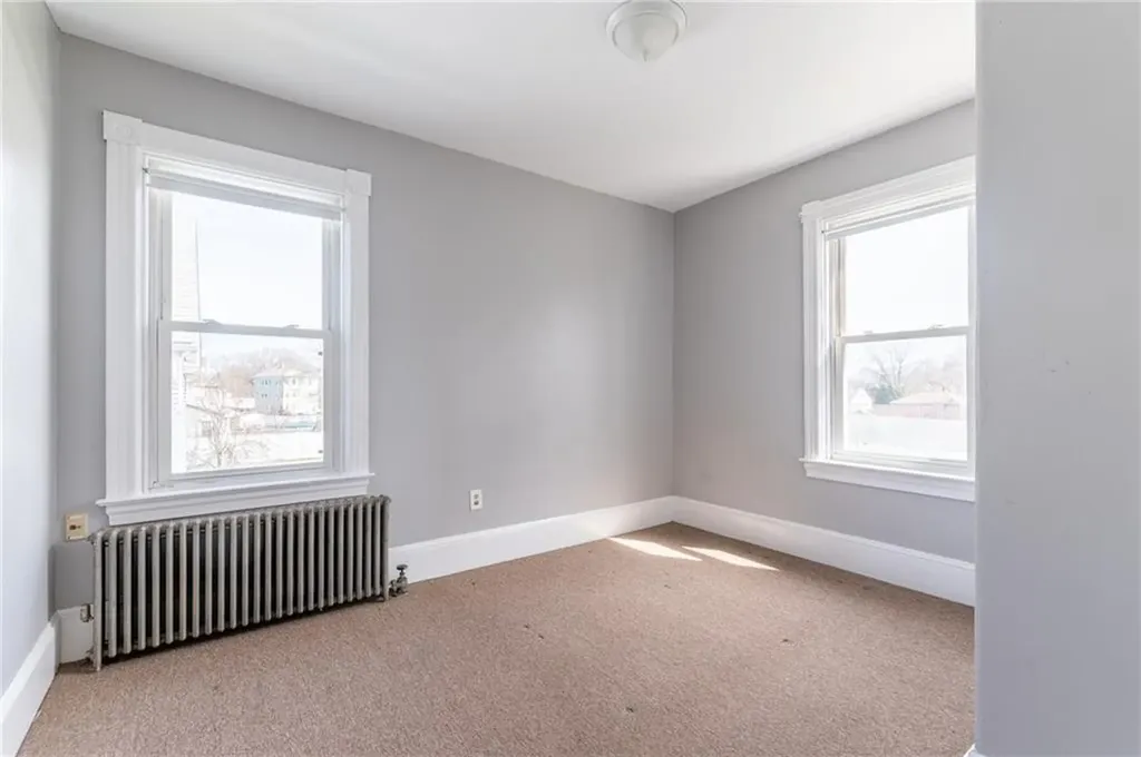 835 Smithfield Avenue Lincoln RI 02865