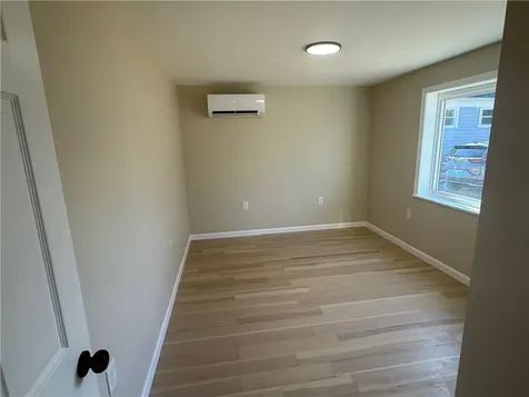 113 Cedar Avenue Portsmouth RI 02871