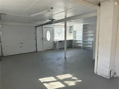 113 Cedar Avenue Portsmouth RI 02871