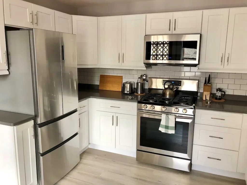 130 Spring Street Newport RI 02840