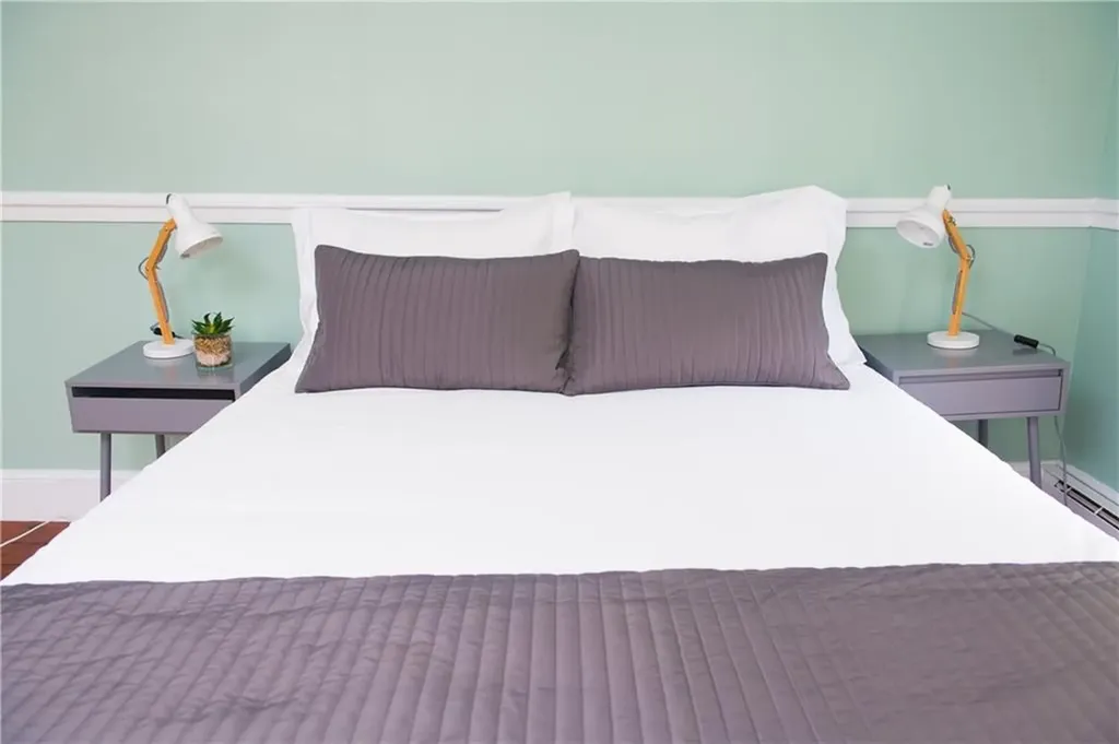 130 Spring Street Newport RI 02840