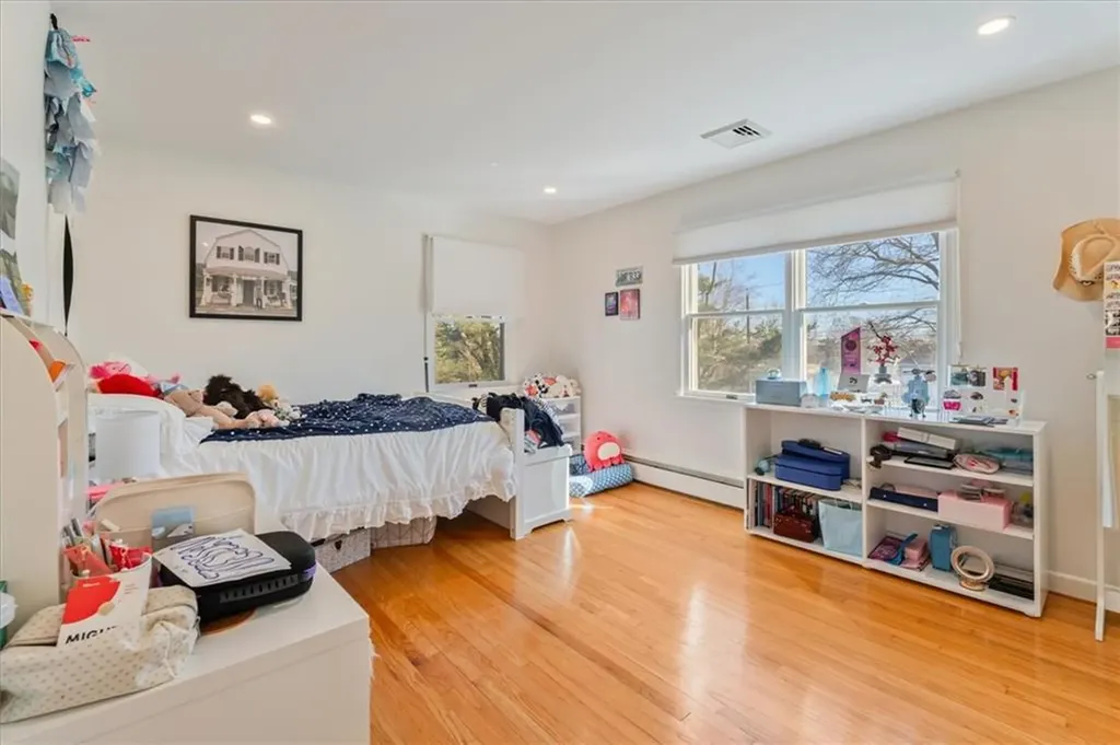 98 Hargraves Drive Portsmouth RI 02871