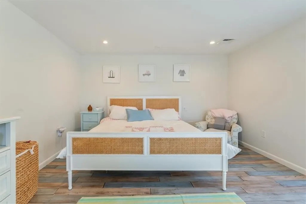 98 Hargraves Drive Portsmouth RI 02871